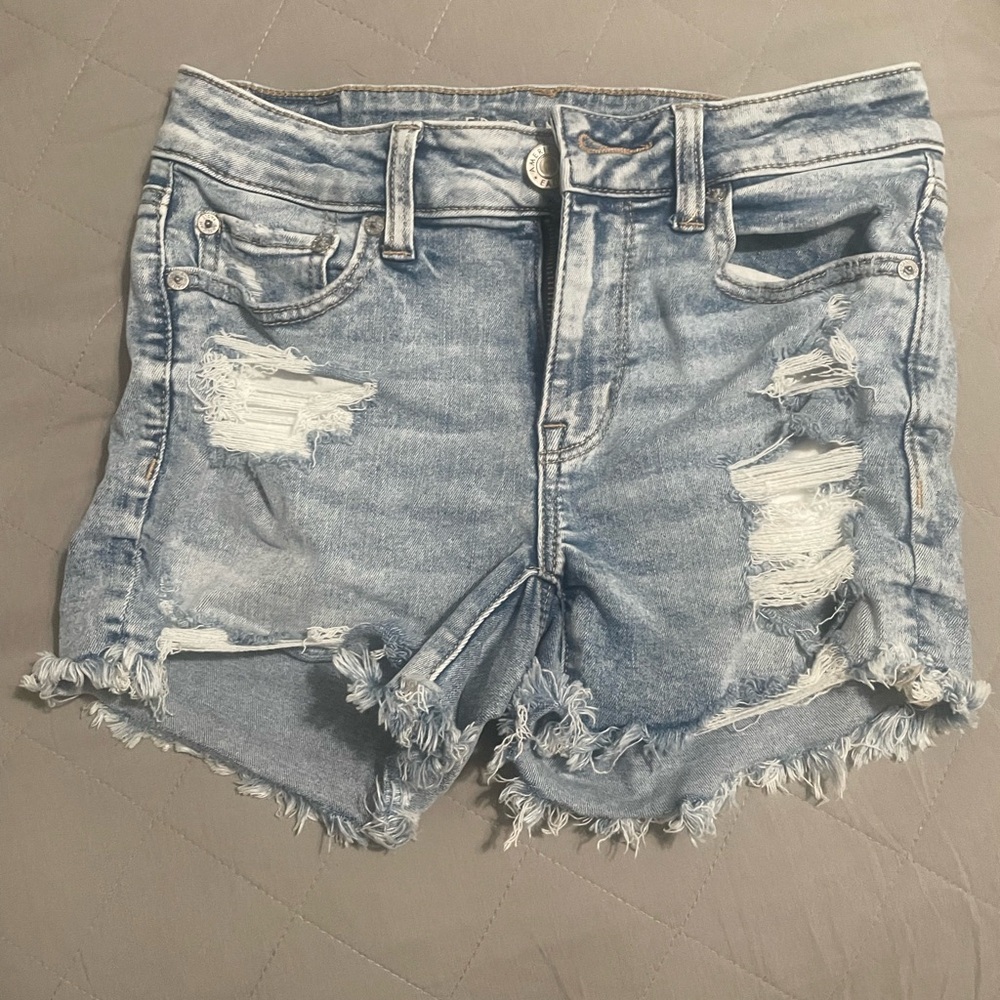 American Eagle next level stretch MIDI shorts 3” inseam size 4
